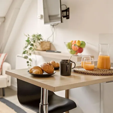 Le Perchoir - Hypercentre - Wi-fi Apartment Caen